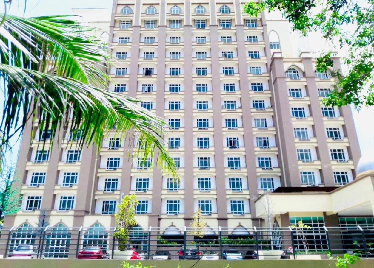 Royal Ville Studio Kota Bharu Exterior foto
